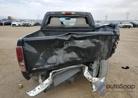 2005 Chevrolet Colorado z USA, uszkodzony, nr VIN 1GCDS136458123701